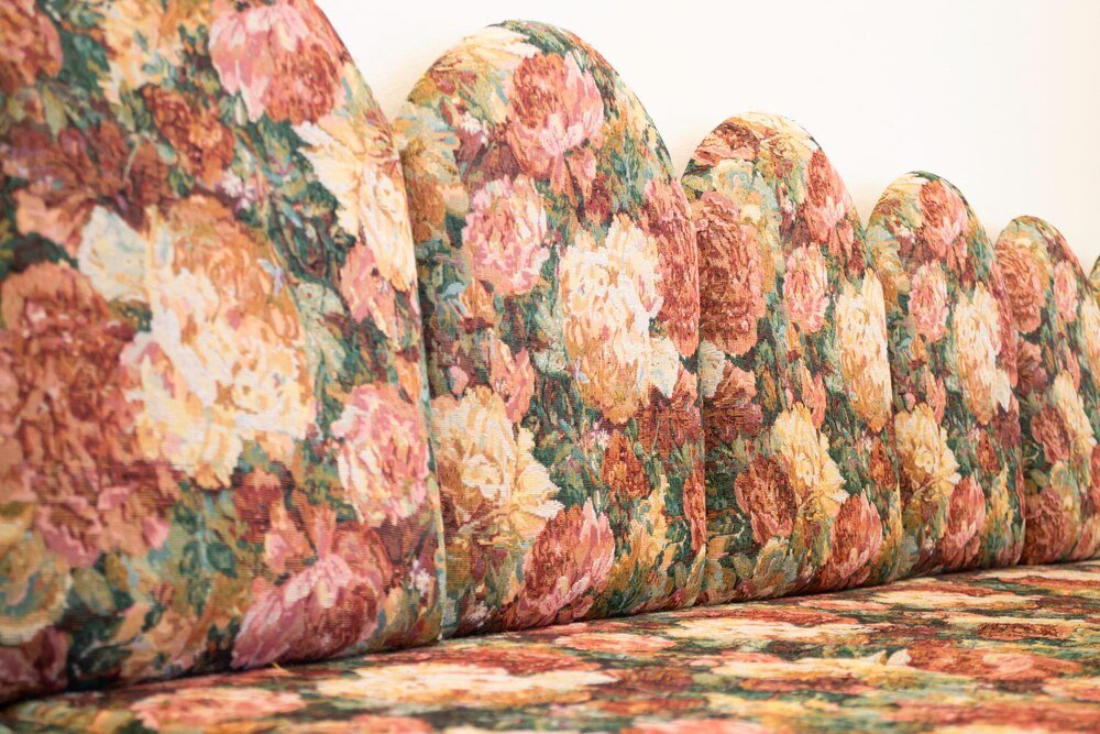 Jak położyć agrowłókninę pod rosnące już tuje