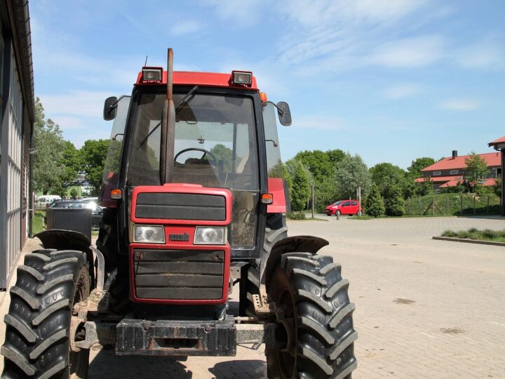 Jak wybrać dobre części do maszyn rolniczych? Sprawdź, zanim kupisz!