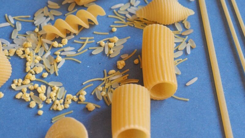 Czy kury mogą jeść makaron – czy to bezpieczne?