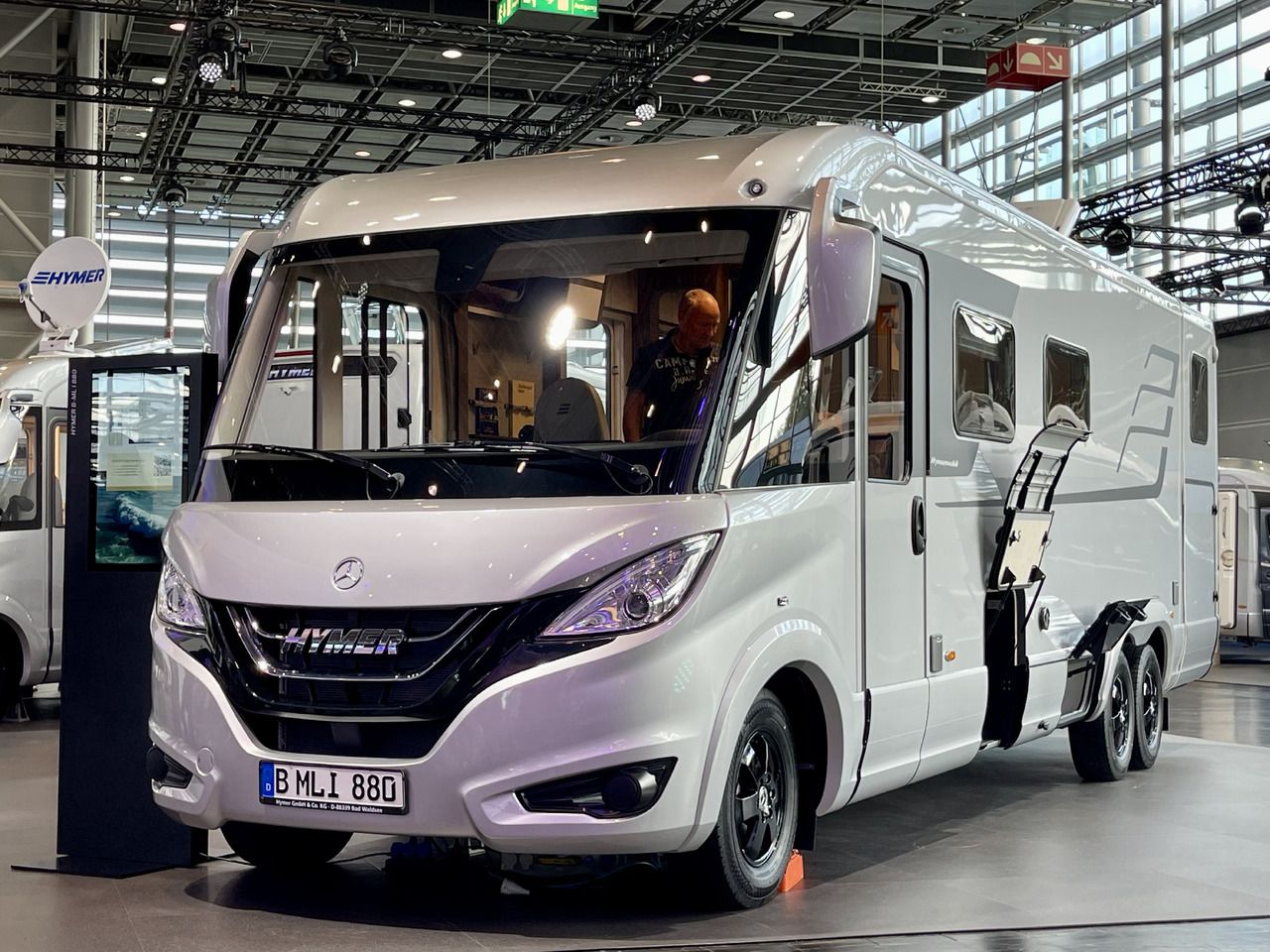 Hymer BMLI 880 MasterLine kamper integra